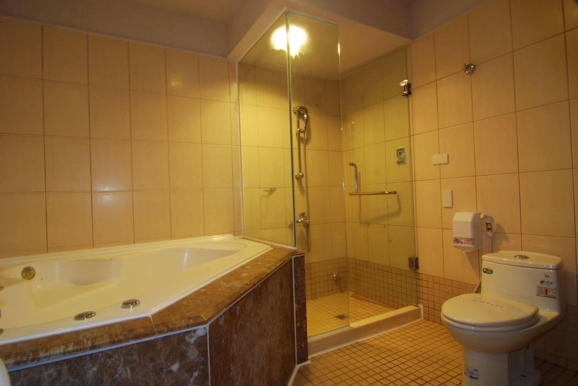 Beckham Motel Luzhu Ngoại thất bức ảnh